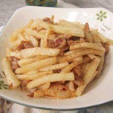 肉片炒萝卜条的做法 肉片炒萝卜条的做法