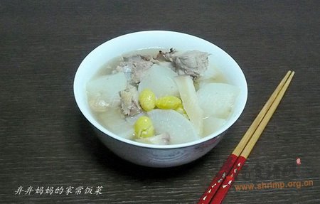 螺肉白果龙骨汤的做法