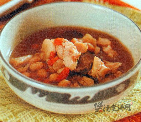 花生兔肉汤的做法
