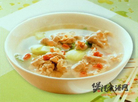 枸杞羊肉煲的做法