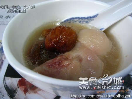 蜜枣猪蹄汤的做法