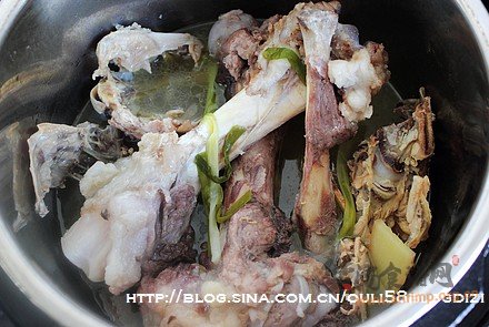 骨汤馄饨面的做法