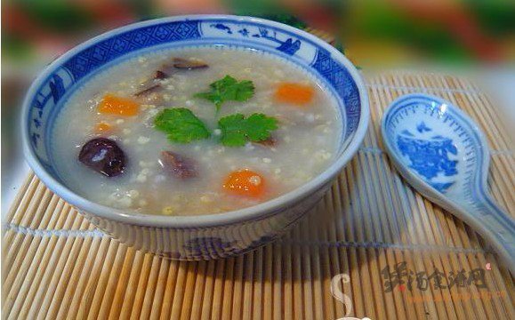 牛肉板栗杂粮养生粥的做法