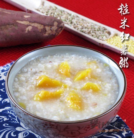 糙米红薯粥的做法