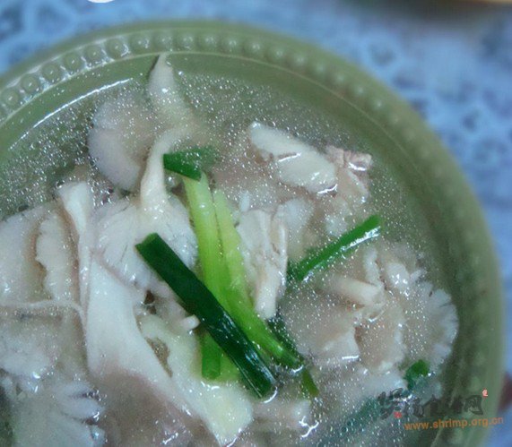 平菇肉片汤的做法