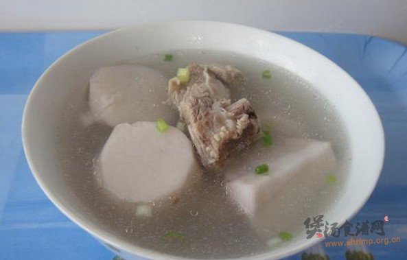 排骨芋头汤的做法