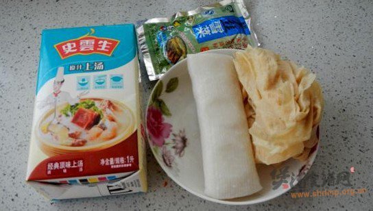雪菜年糕汤的做法