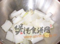 冬瓜蛋饺扇贝汤的做法