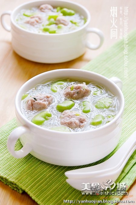 蚕豆米肉丸汤的做法
