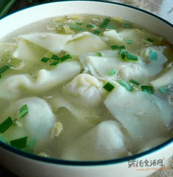 骨汤鲜肉海参馄饨的做法