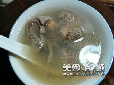 浮小麦羊肚汤的做法