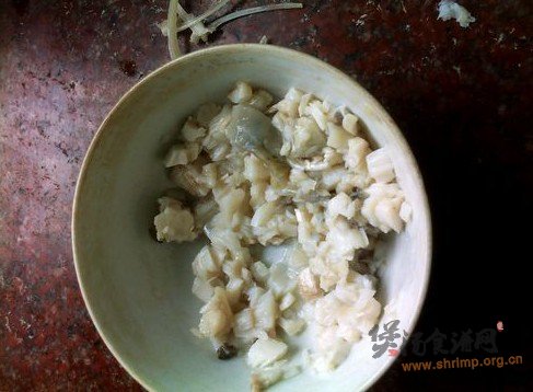 干贝鱼肉粥的做法