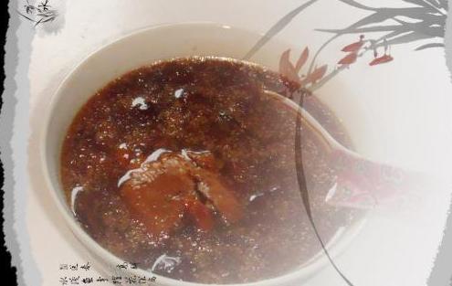 瘦肉枸杞炖阿胶的做法