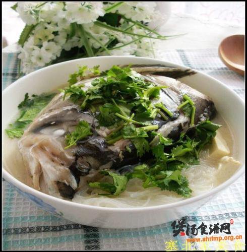 营养鱼头豆腐汤的做法