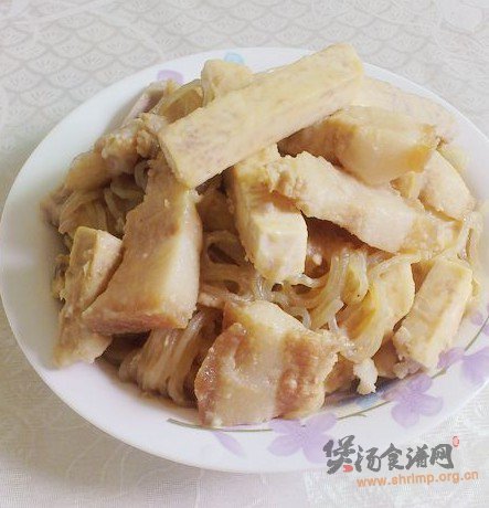 花肉芋头粉丝煲的做法