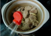 筒骨玉米冬瓜汤的做法