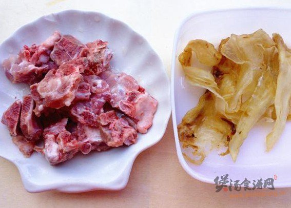 稻香花胶粥的做法