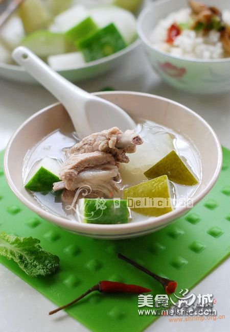 带皮冬瓜排骨汤的做法