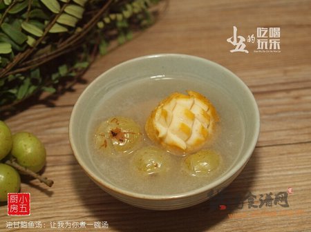 油甘鲍鱼汤的做法