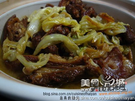 白菜羊排煲的做法