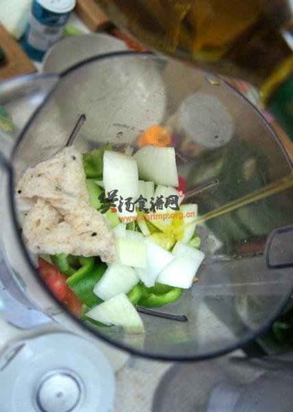 蔬菜冷汤Gazpacho的做法