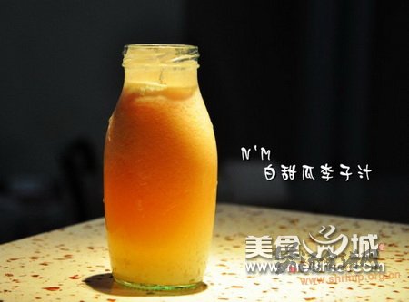 白甜瓜李子汁的做法
