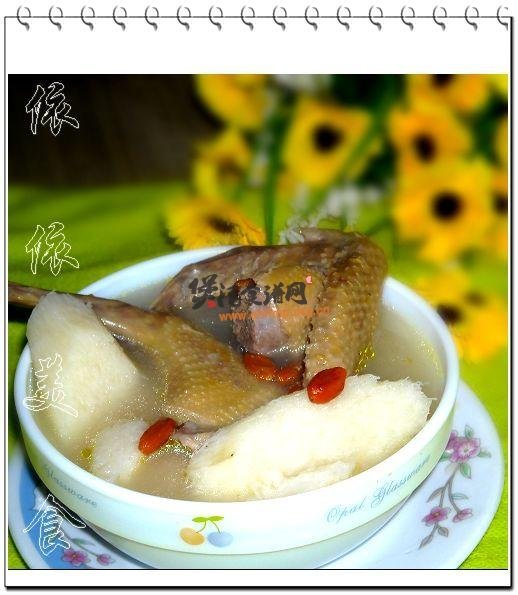 鲜淮山乳鸽汤的做法