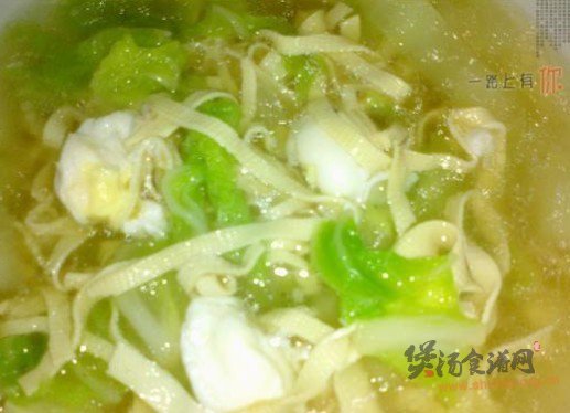 白菜千张鹌鹑蛋汤的做法
