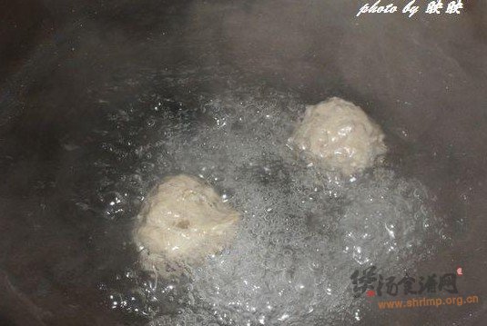 牛筋丸紫菜粥的做法
