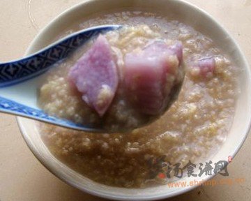 紫心淮山燕麦粥的做法