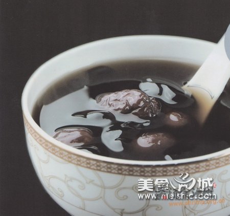 龟苓膏枣蜜的做法