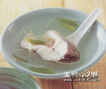 清蒸鲈鱼汤的做法