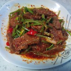 芹菜拌牛肉的做法 芹菜拌牛肉的做法