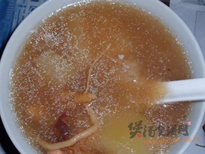 冬菇鸡项汤的做法