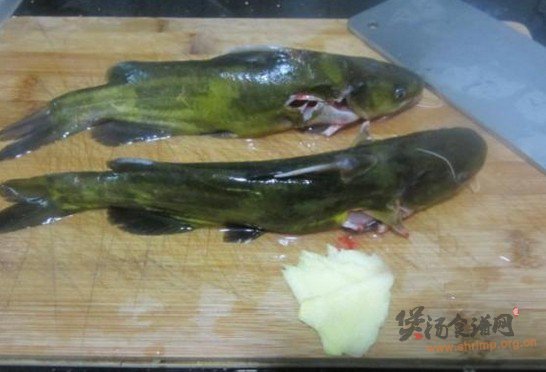 黄骨鱼滚汤的做法