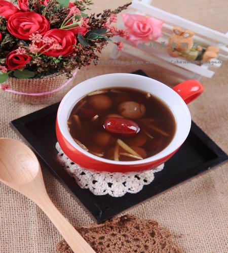 红枣桂圆姜茶的做法