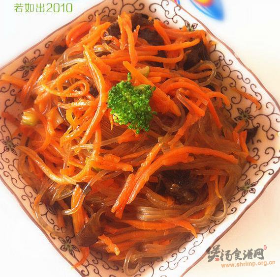 胡萝卜炖粉条的做法
