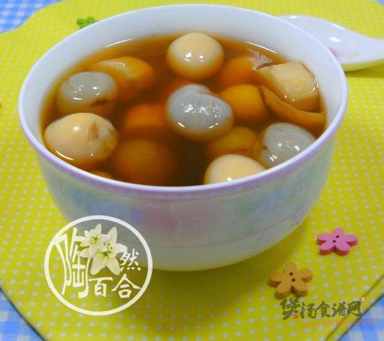 桂圆山药炖鹌鹑蛋的做法