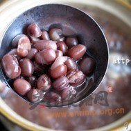红豆鲫鱼汤的做法