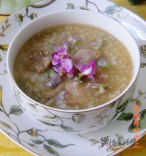 扁豆花肉片糯米粥的做法