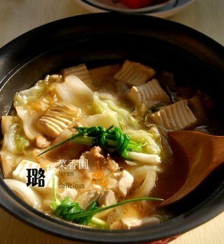 鲍汁白菜豆腐煲的做法