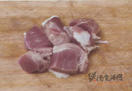 竹蔗茅根瘦肉汤的做法