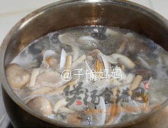 蛤蜊香菇汤的做法