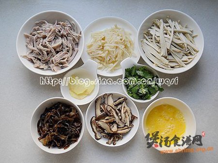 酸辣肚丝汤的家常做法的做法
