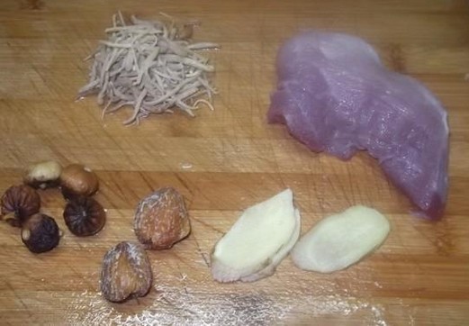 太子参无花果煲瘦肉的做法