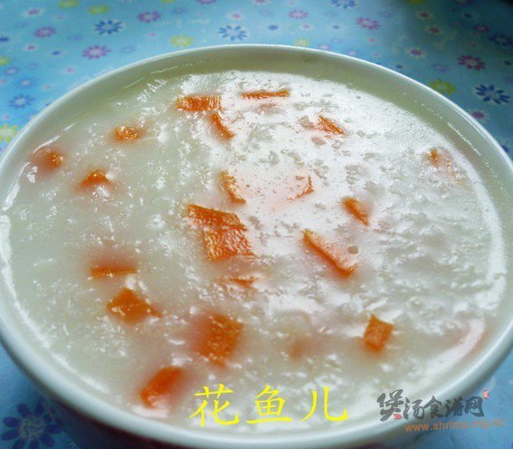 奶香胡萝卜粥的做法