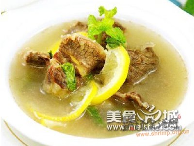 柠檬乳鸽汤的做法