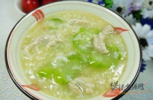 丝瓜瘦肉粥的做法