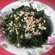 蒜香海带丝的做法