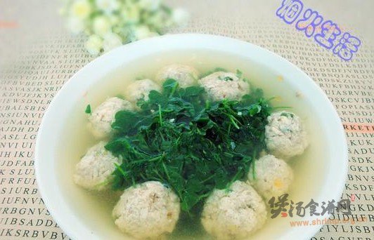 豆腐丸子豆苗汤的做法